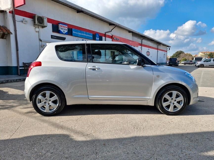 Suzuki Swift 1.3 5p. GL