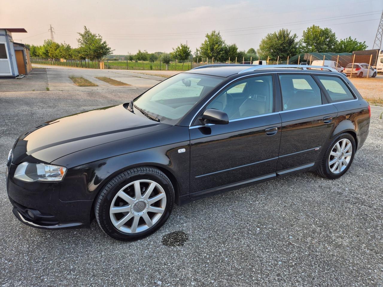Audi A4 2.0 16V TDI Avant Top