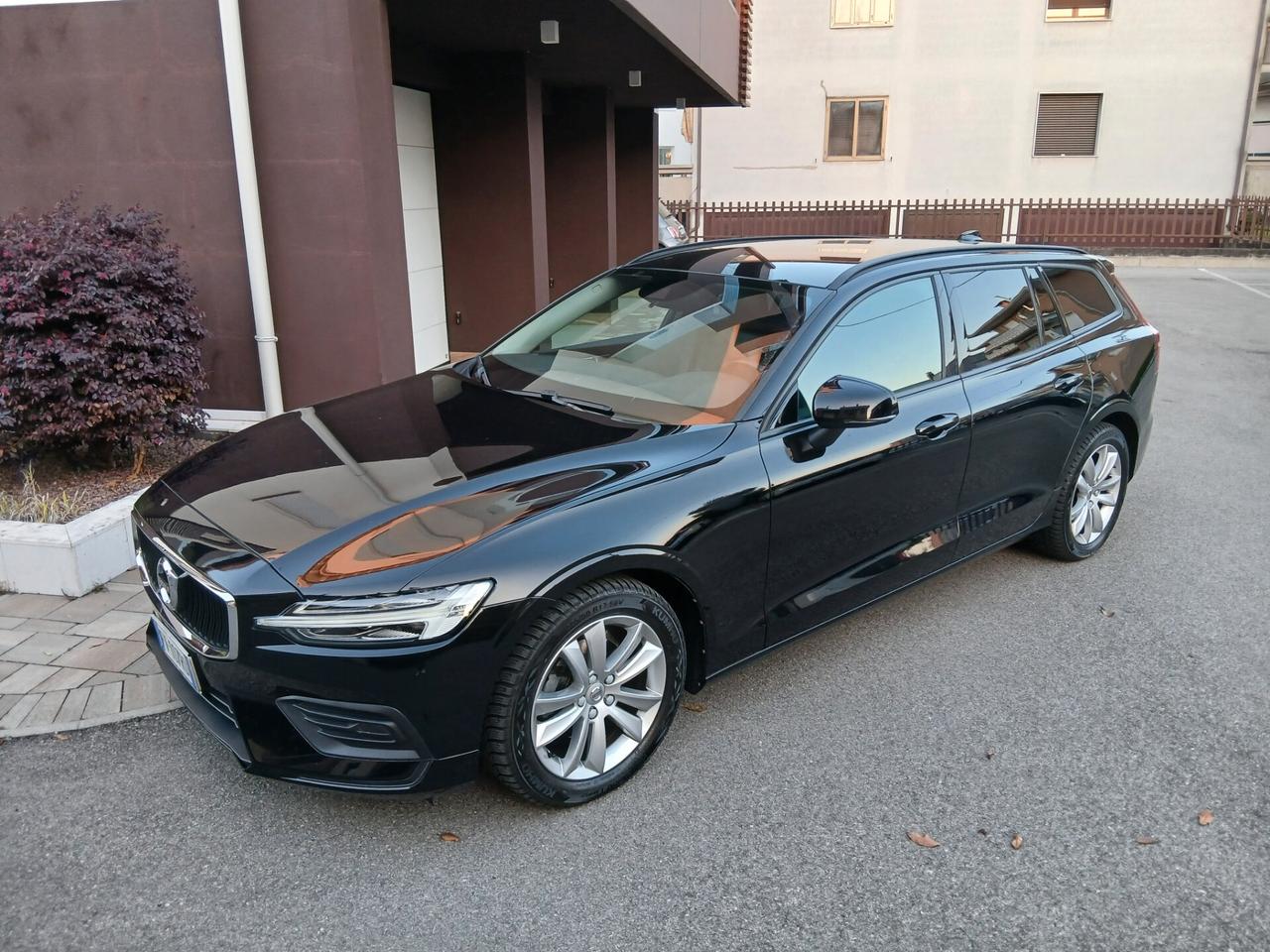 Volvo V60 D3 Geartronic FULL optional tua a € 199 mese