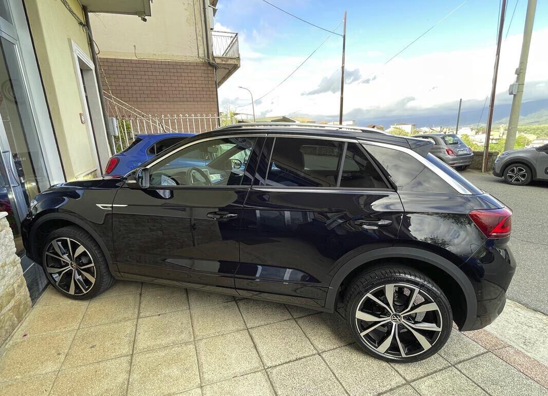 Volkswagen T-Roc 2.0 TDI SCR 150 CV DSG R-Line "Fari IQ.LIGHT LED Matrix-Cerchi in lega "Misano" 8 J x 19"