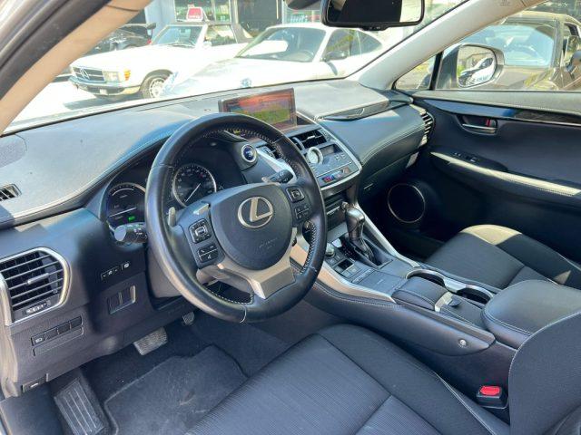 LEXUS NX 300 Hybrid Business
