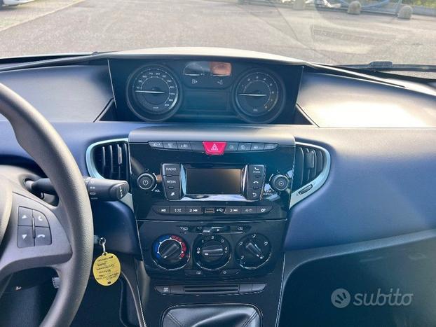 LANCIA Ypsilon 1.0 FireFly 5 porte S&S Hybrid Or
