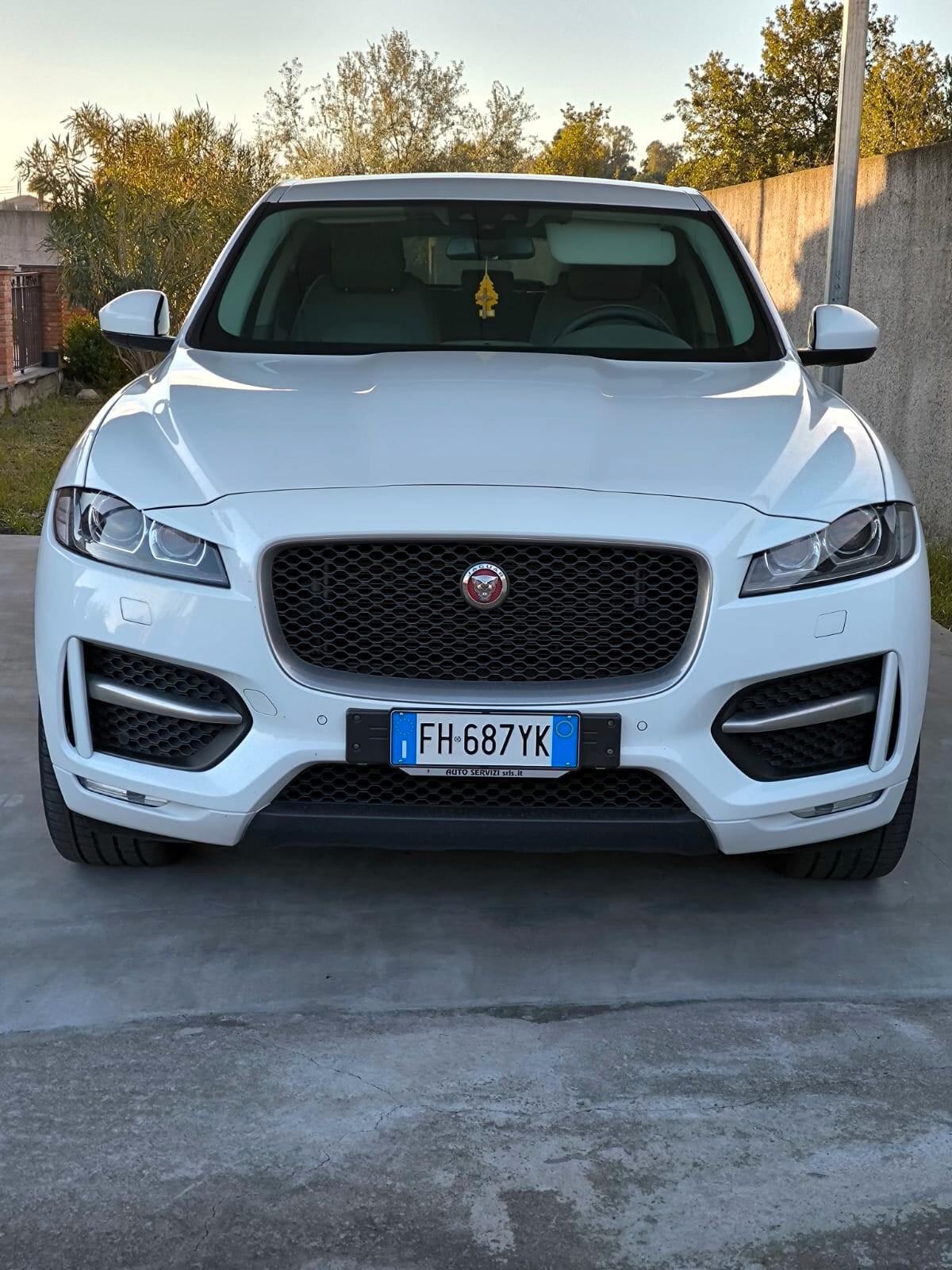 Jaguar F-Pace 2.0 D 180 CV R-Sport