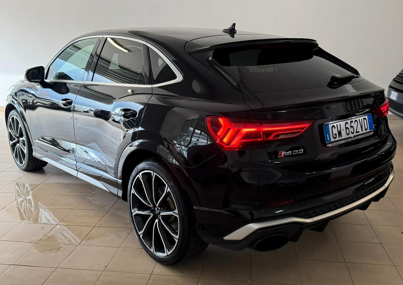 Audi Q3 RS SPB quattro S tronic