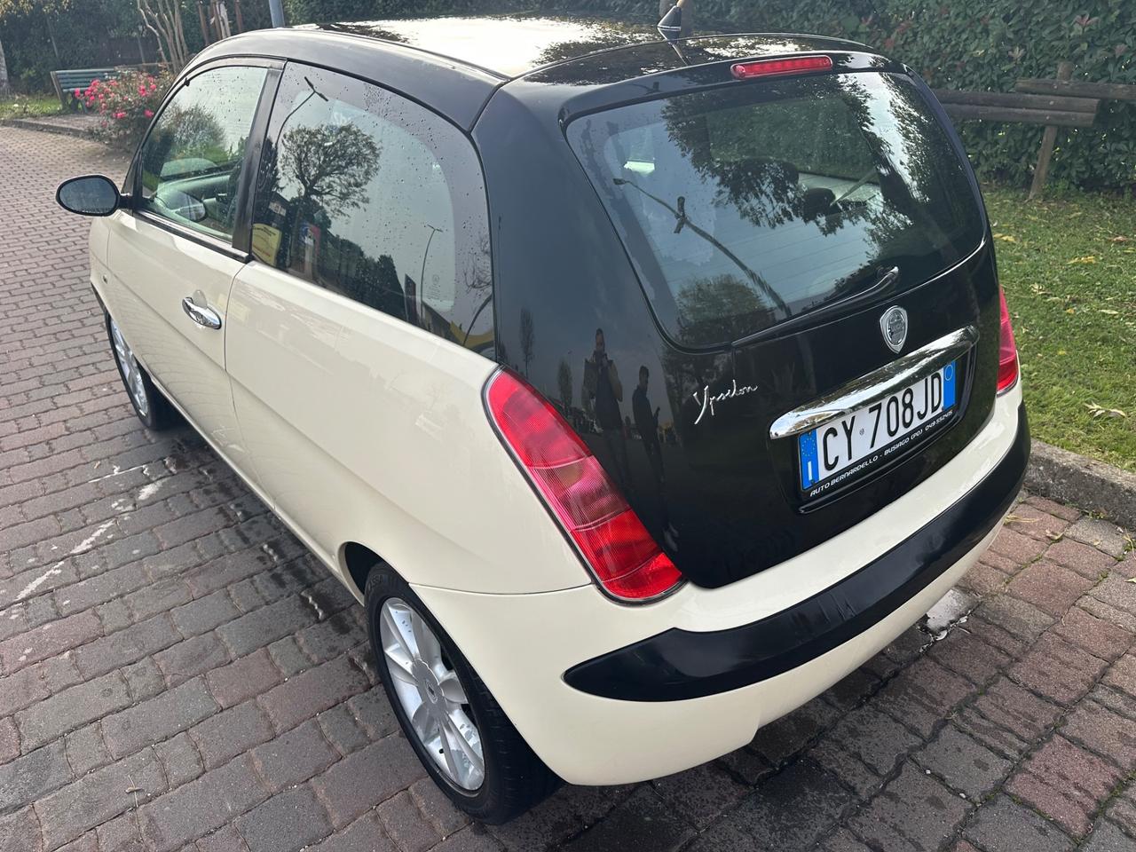 Lancia Ypsilon 1.2 benz GPL 2006 NEOPAT