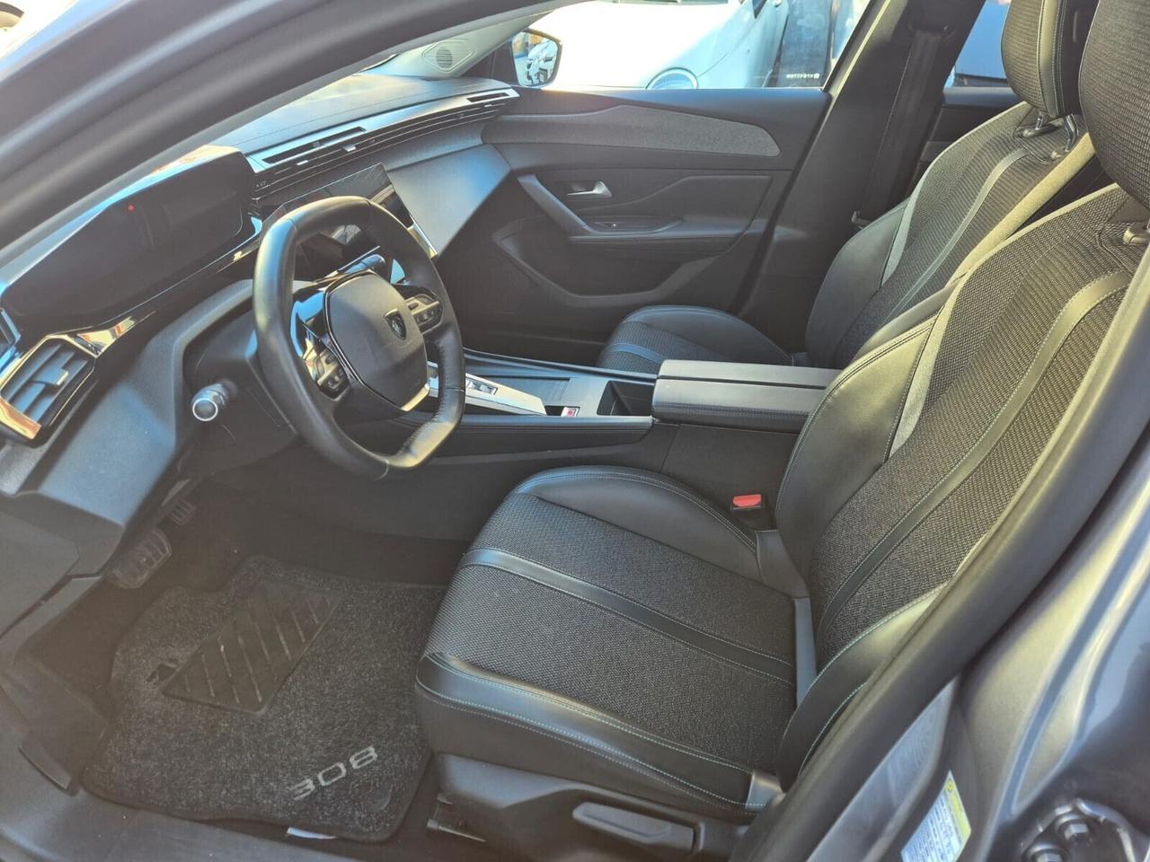 Peugeot 308 BlueHDi 130 S&S SW Allure