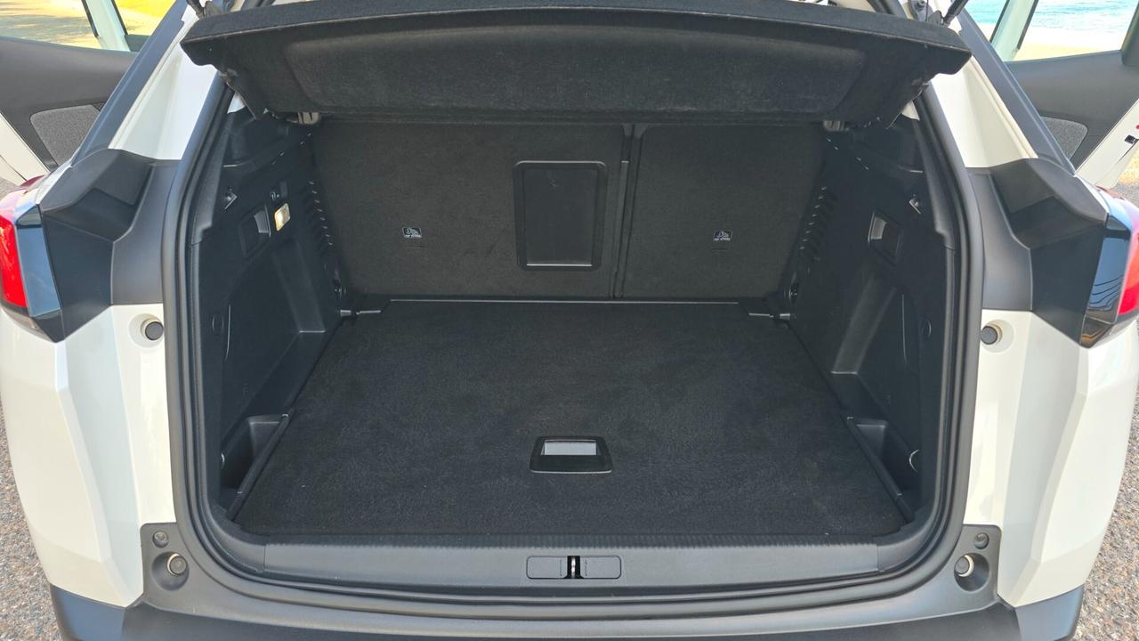 Peugeot 3008 BlueHDi 120 S&S EAT6 Business