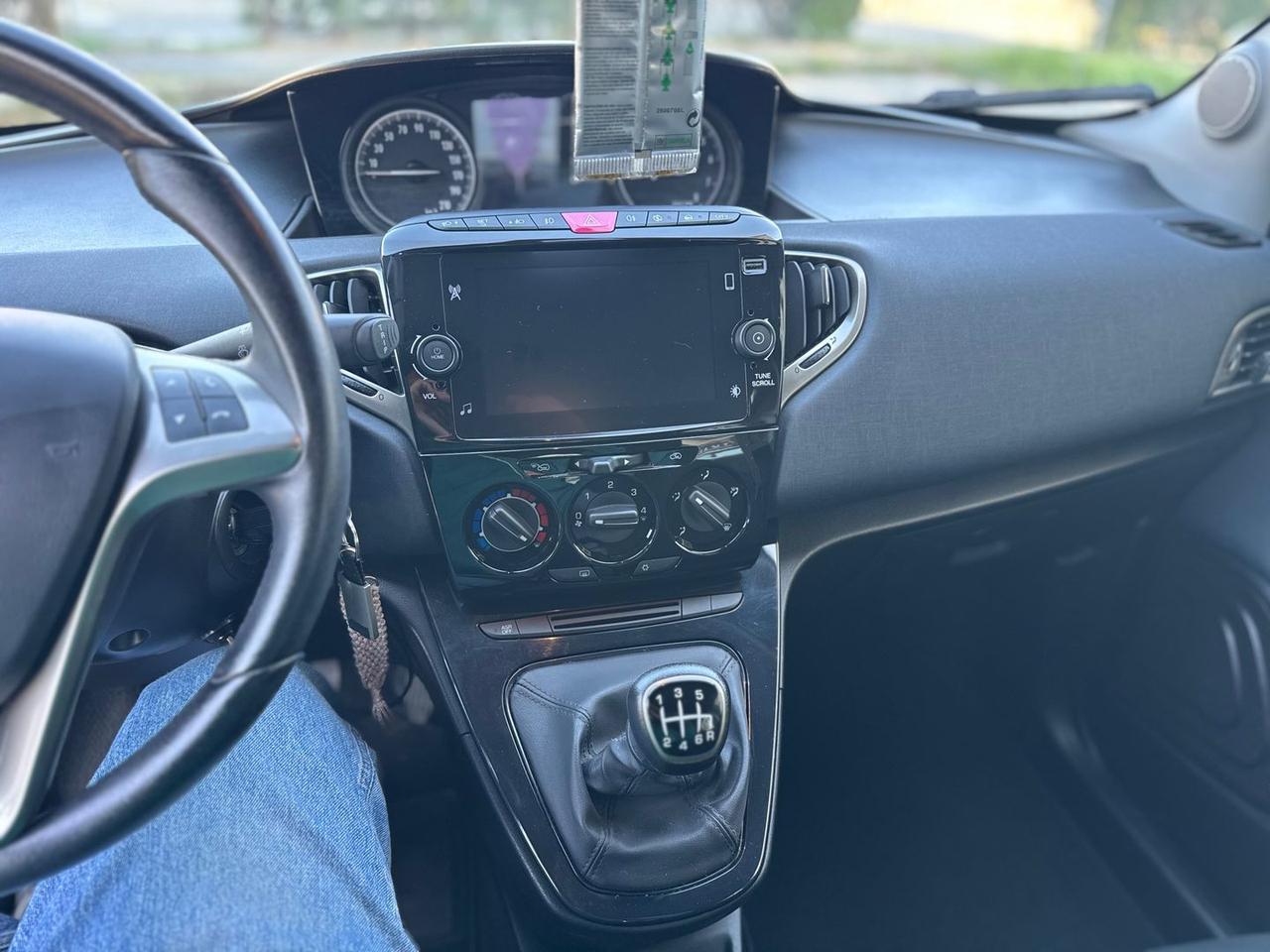 Lancia Ypsilon Gold 1.0 FireFly MHEV #7368