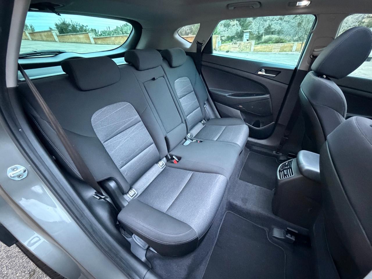 Hyundai Tucson Exellence/1.6 136 CV/TETTO/FULL LED/19"