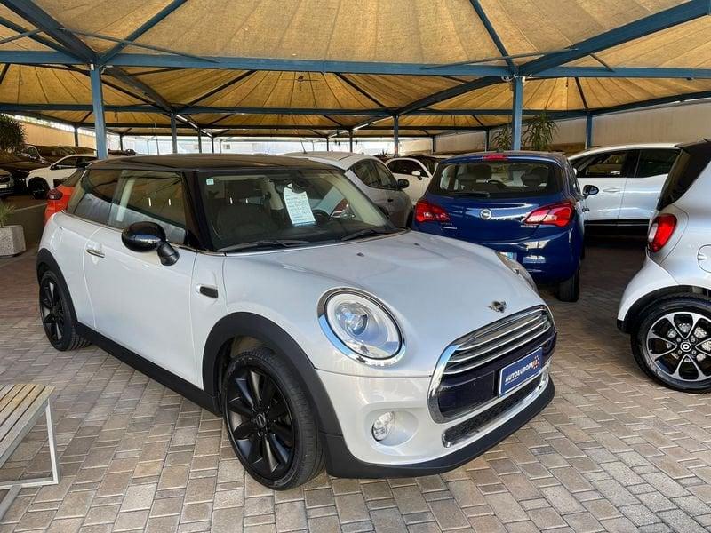 MINI Mini 5 porte Mini 1.5 Cooper D Business 5 porte