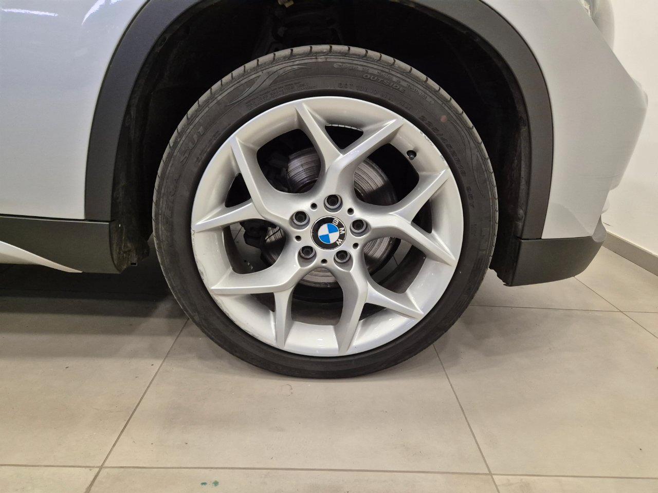 BMW X1 xdrive20i X-Line - Sens. Park. - Tetto