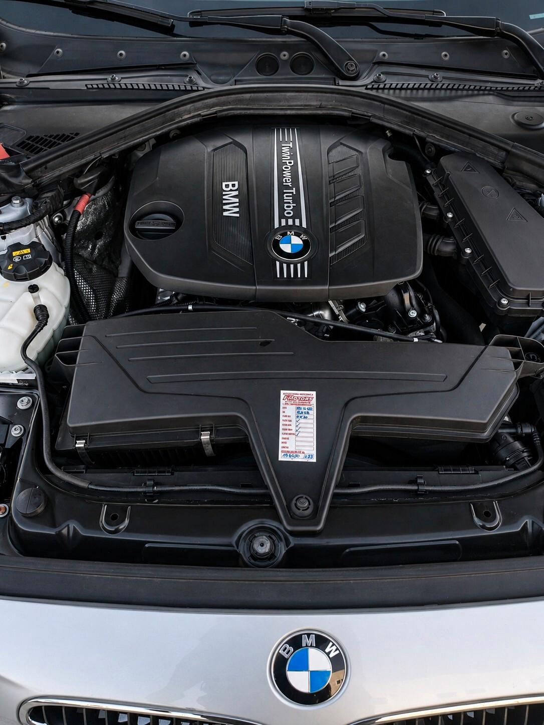 Bmw 118 118d 5p. Urban