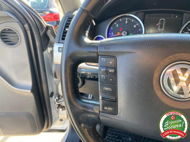VOLKSWAGEN Touareg 2.5 R5 TDI DPF tiptronic