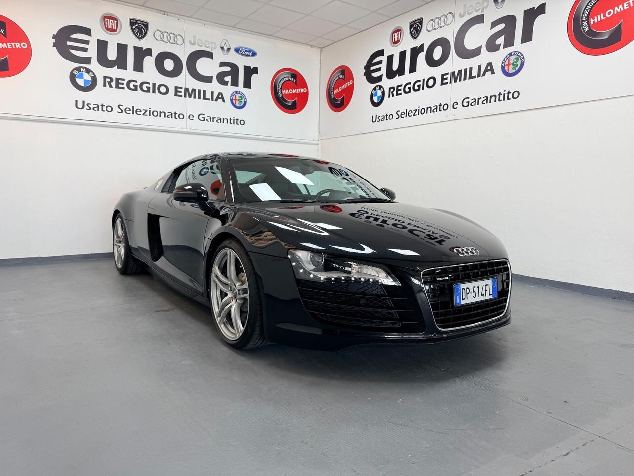 Audi R8 4.2 V8 420CV FSI quattro R tronic 04/2008
