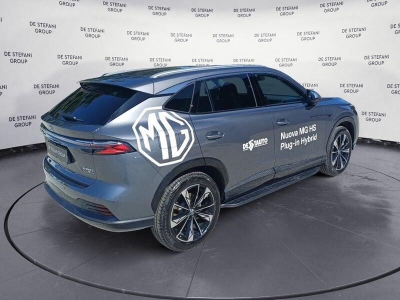 MG HS HS Plug-in Hybrid Luxury