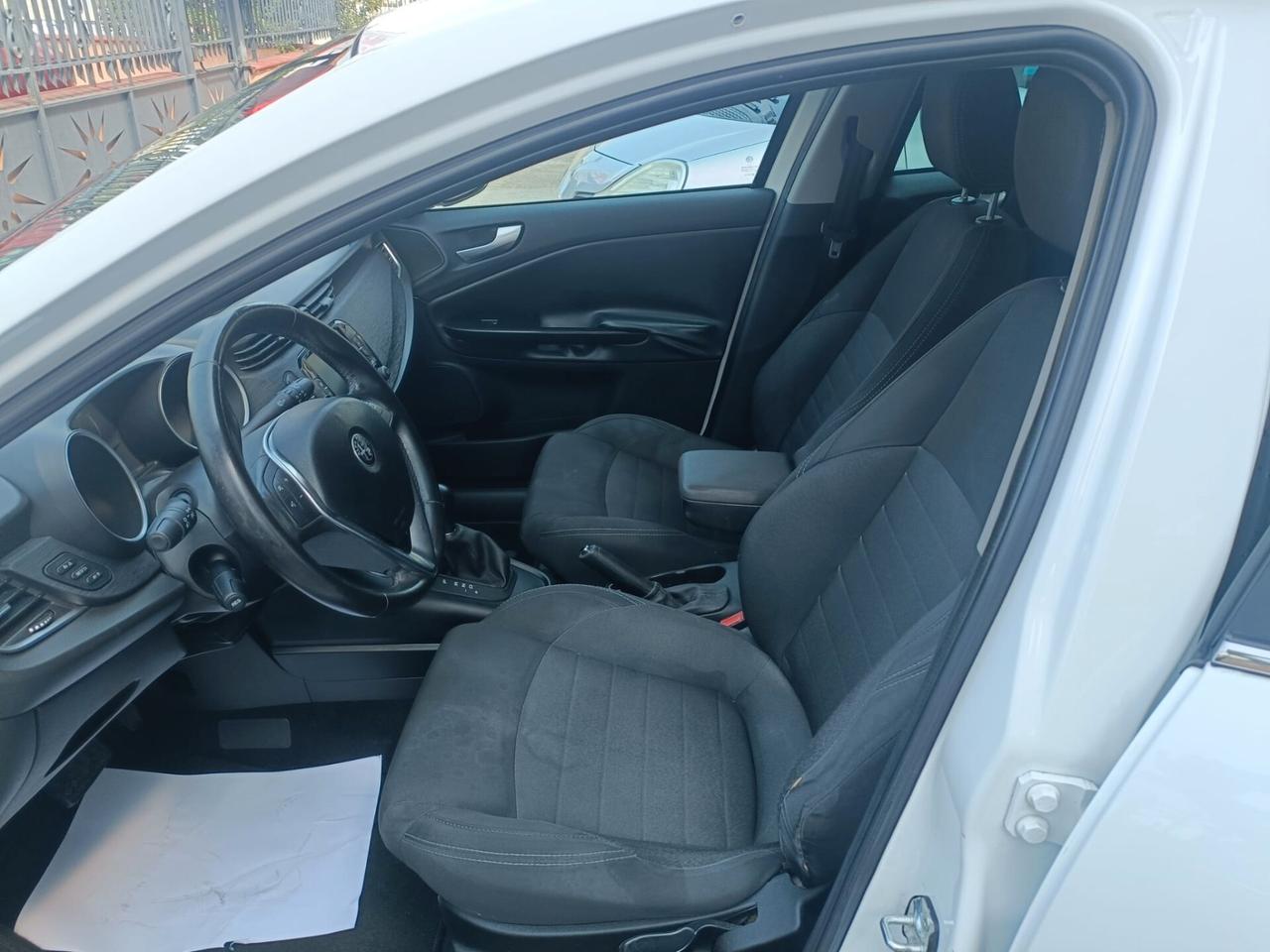 Alfa Romeo Giulietta 1.6 JTDm TCT 120 CV Super