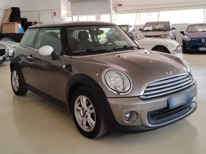Mini 1.6 16V One (55kW)