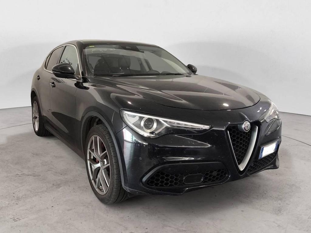 Alfa Romeo Stelvio 2.0 Turbo First Edition Q4 Auto