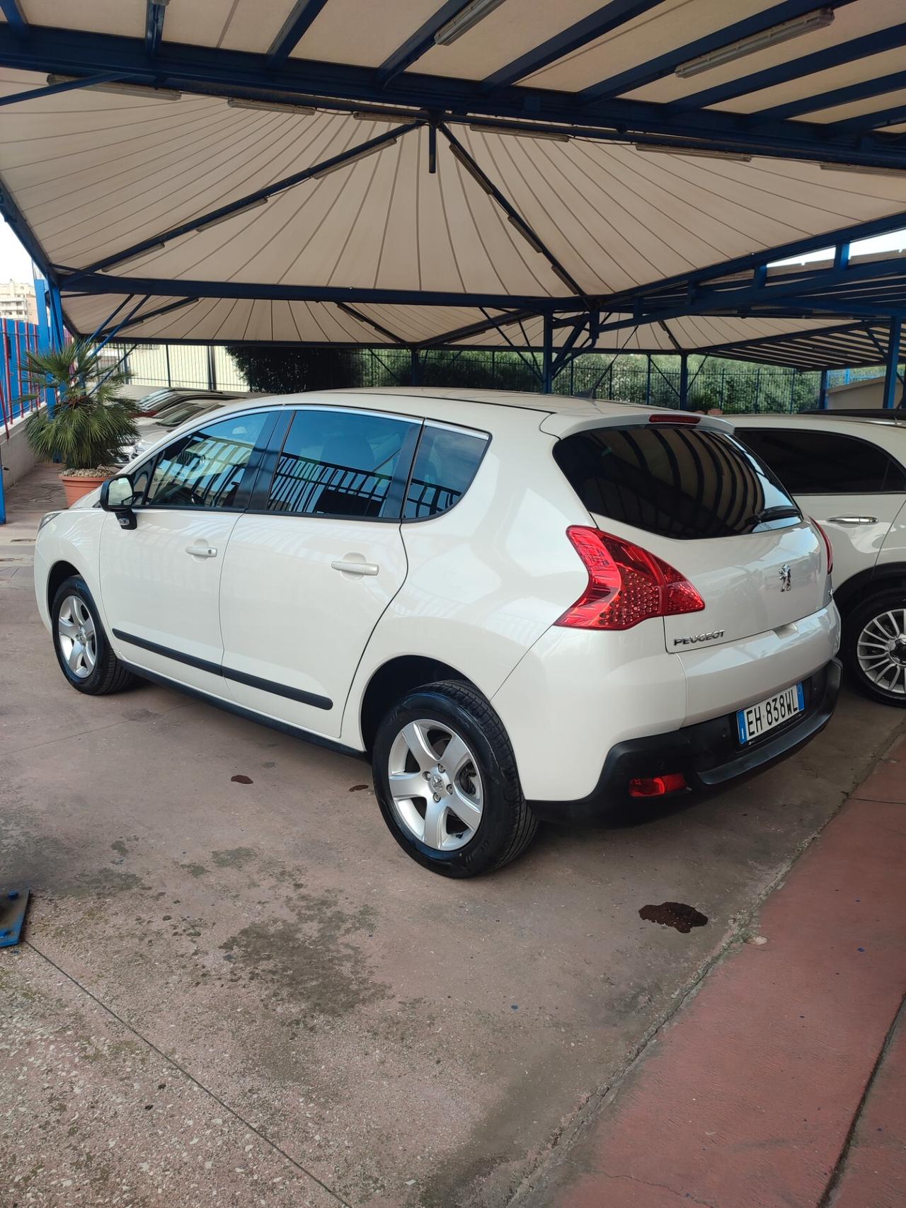 Peugeot 3008 1.6 HDi 112CV Business