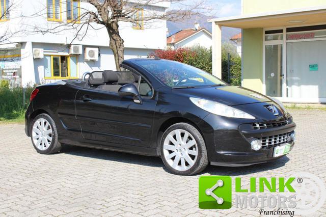 PEUGEOT 207 1.6 HDi 110CV CC Féline
