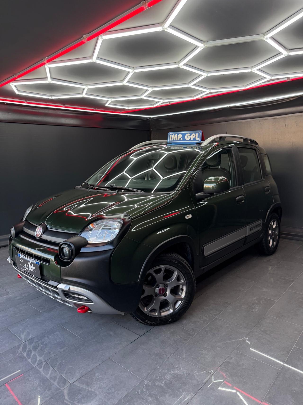 Fiat Panda Cross 1.2 GPL 2020