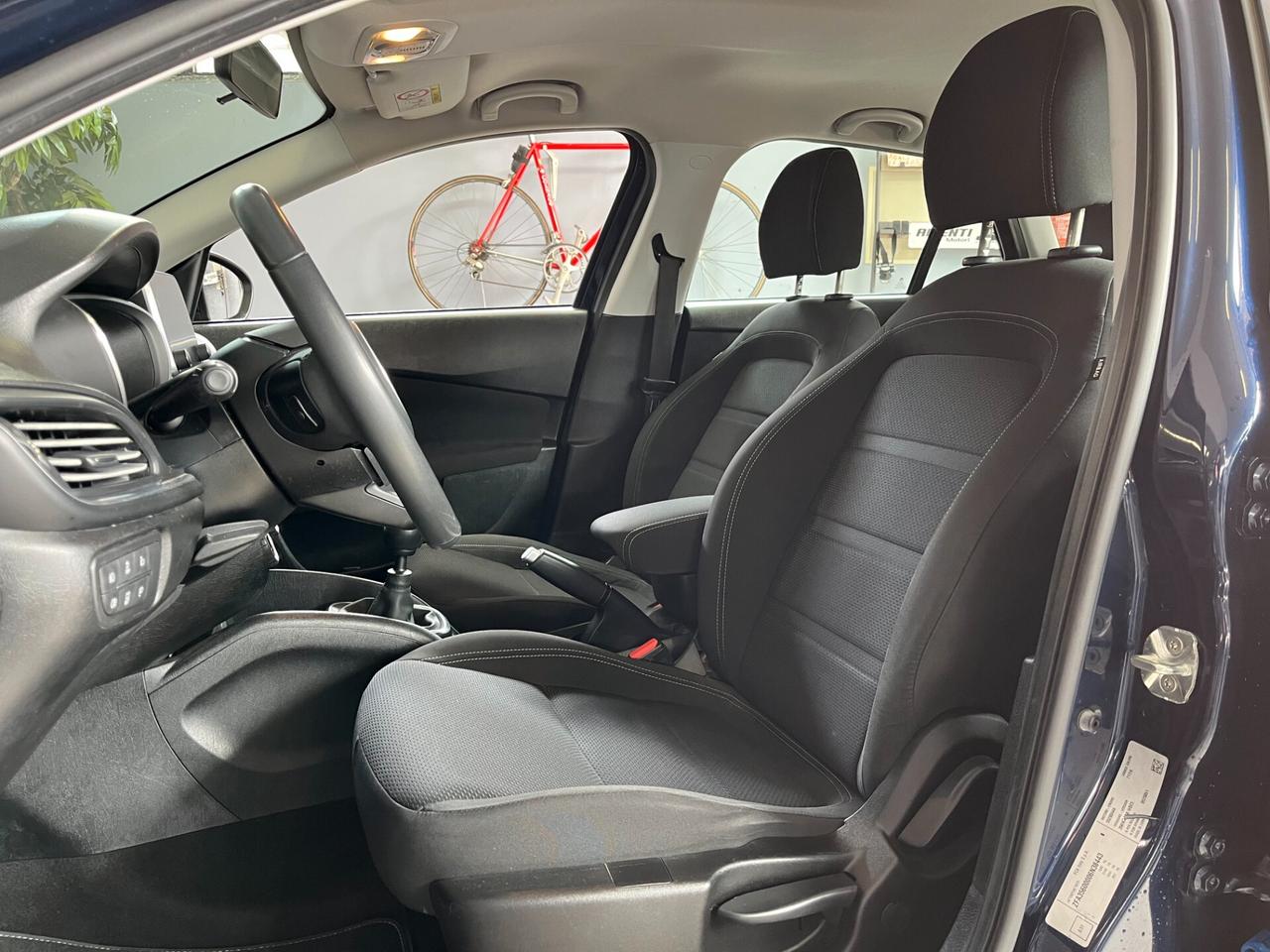 Fiat Tipo 1.6cc MJET 120cv LOUNGE - STATIONWAGON