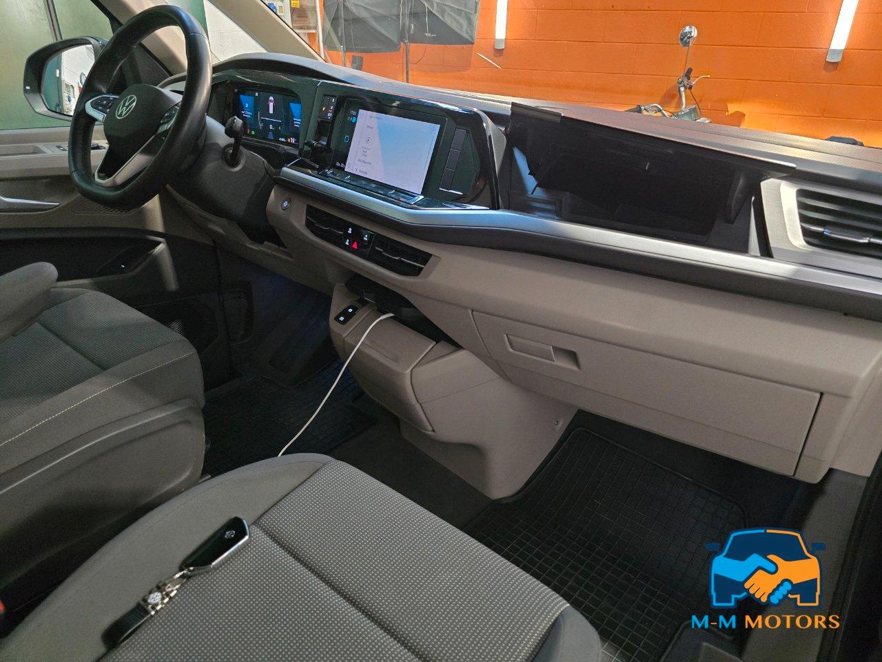 Volkswagen Multivan 2.0 tdi Life 150cv dsg 7p.ti T7