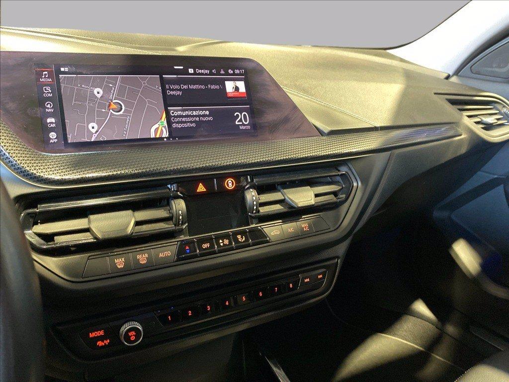 BMW 118d Sport auto del 2021