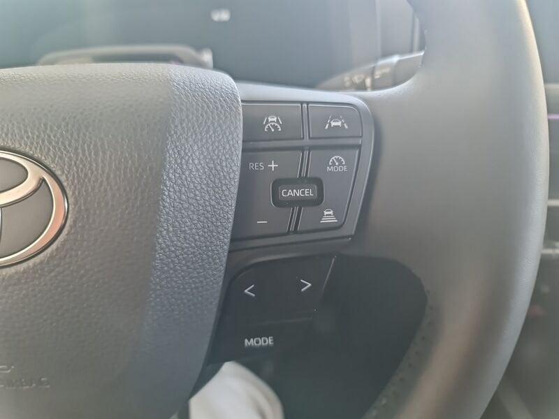 Toyota C-HR Plug-in Hybrid 220 Lounge Hero