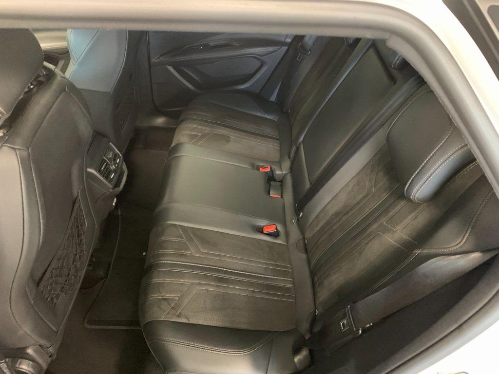 Peugeot 3008 1.5 Diesel GT Line Pack EAT8