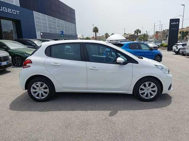 Peugeot 208 BlueHDi 75 5 porte Van Active