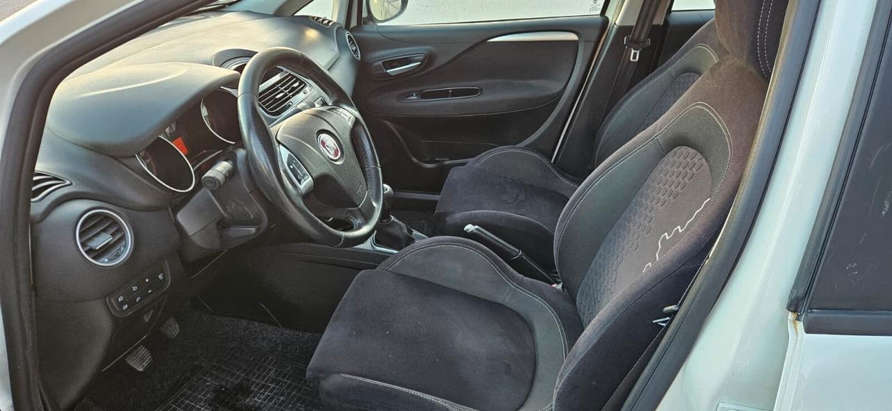 Fiat Punto 1.3 MJT 75CV 5 porte Street