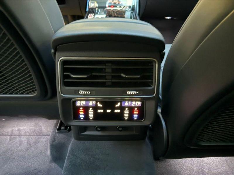 Audi Q8 SUV 50 TDI 286 CV quattro tiptronic S line edition