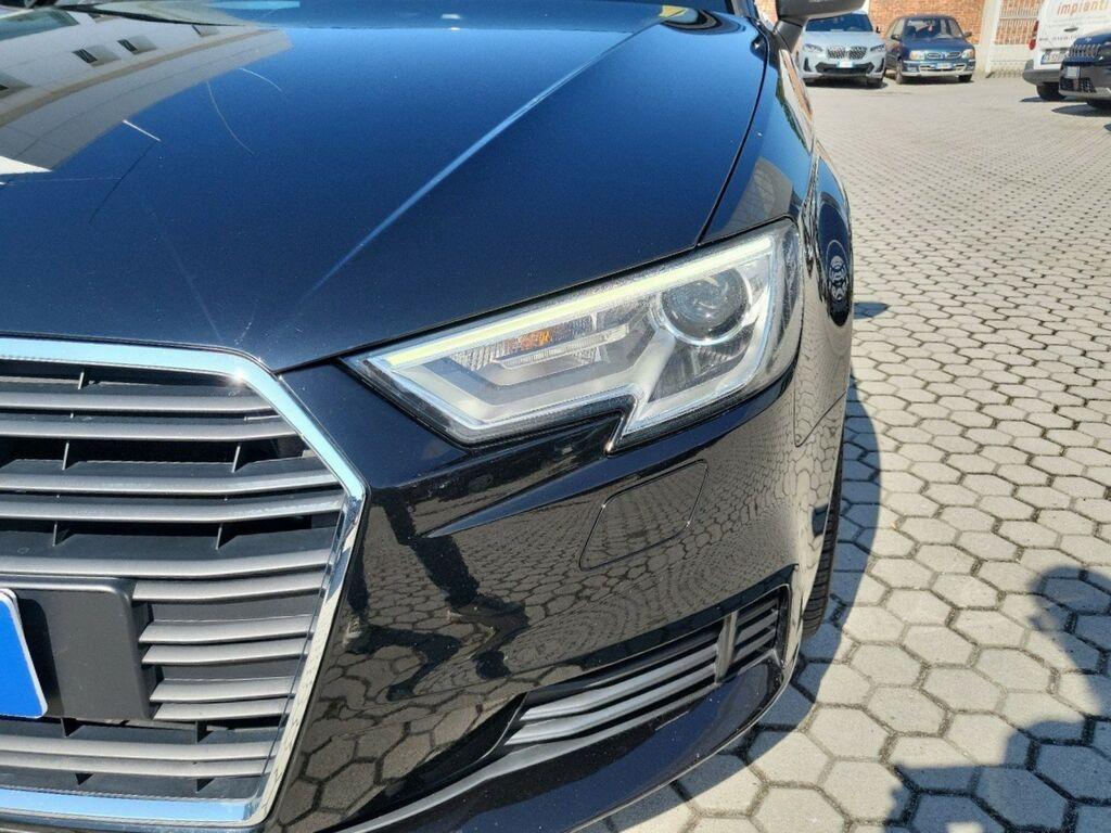 Audi A3 30 1.0 TFSI Business S tronic