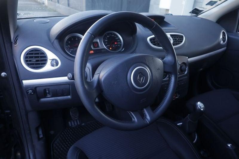 Renault Clio Renault Clio 1.2 16V 5 porte GPL Yahoo! 55KW ANNO 2012