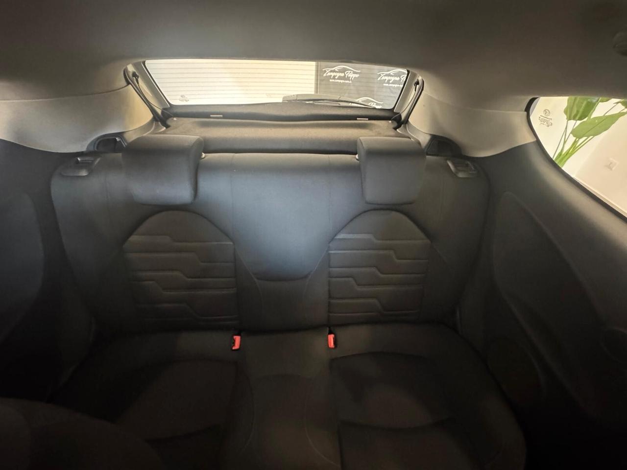 Alfa Romeo MiTo 1.3 JTDm 85 CV per neopatentati