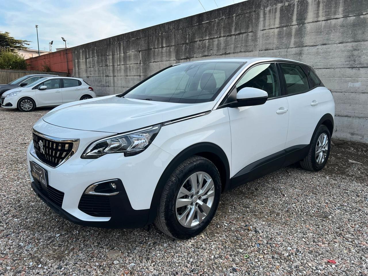 PEUGOT 3008 1.5 HDI 130CV BUSINESS 2018!!!!