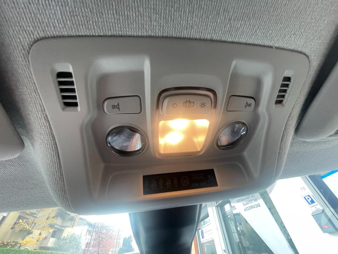 Citroen C3 1.2 puretech Shine s&s 83cv neopatentati my18