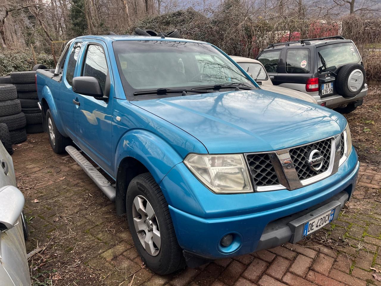 Nissan Navara 2.5 dCi 2 porte King Cab LE