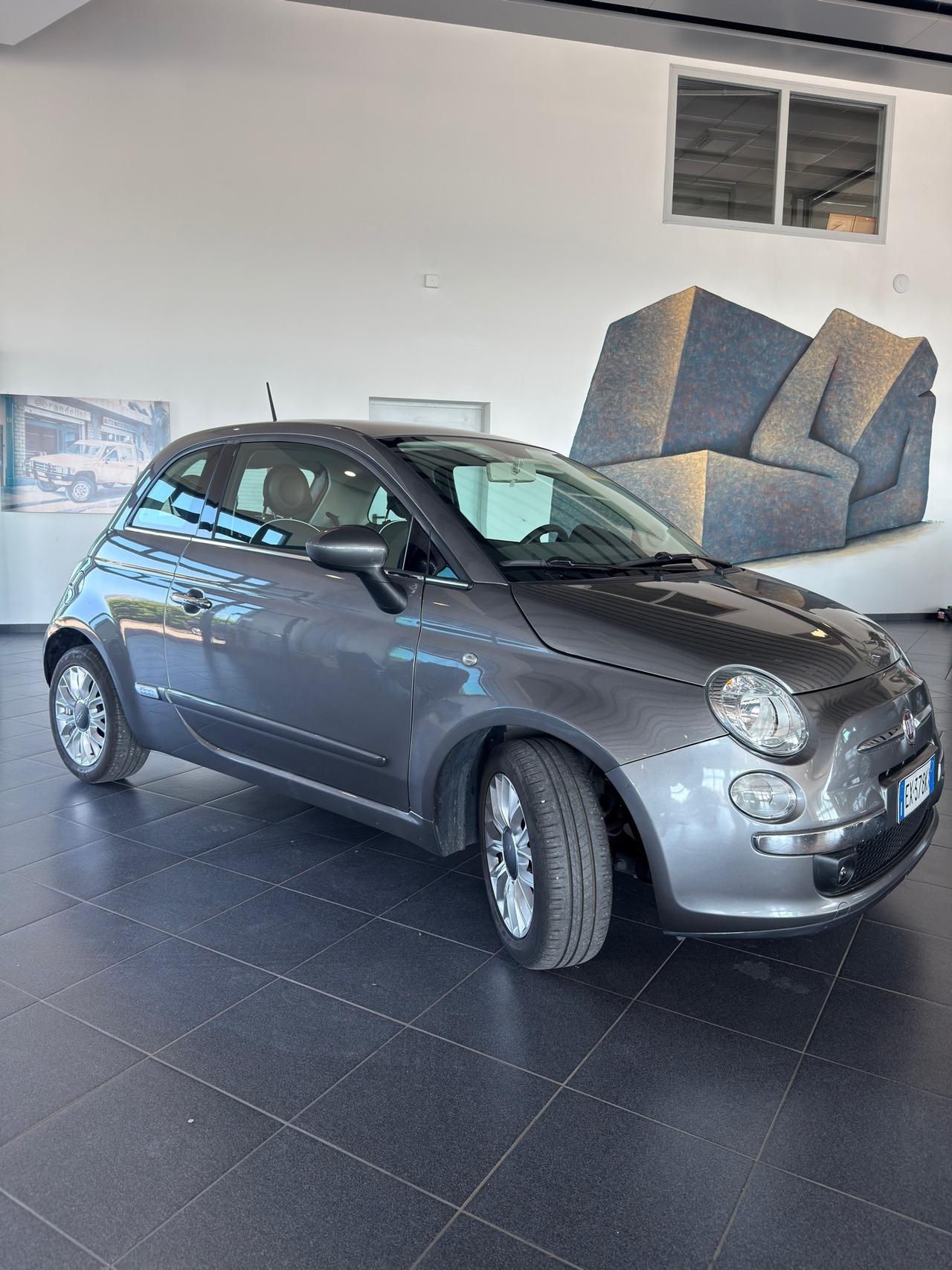 Fiat 500 1.2 Lounge my09" 39000km