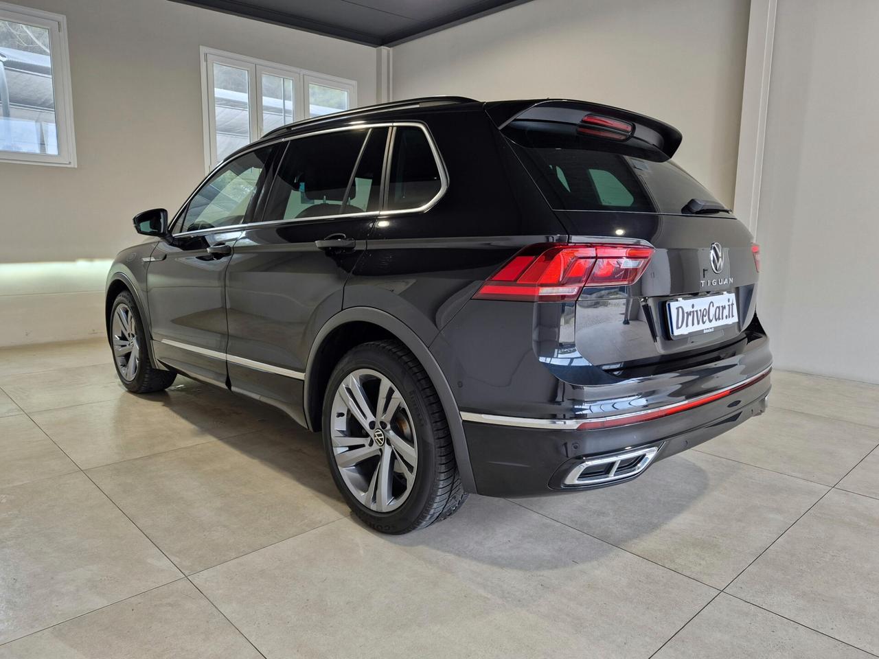 Volkswagen Tiguan 2.0 TDI 150 CV SCR DSG R-Line