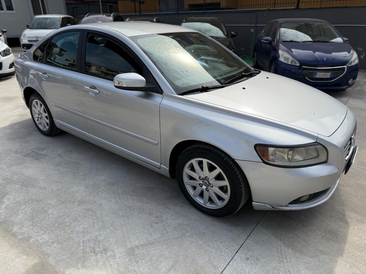 Volvo S40 2.0 D cat Summum