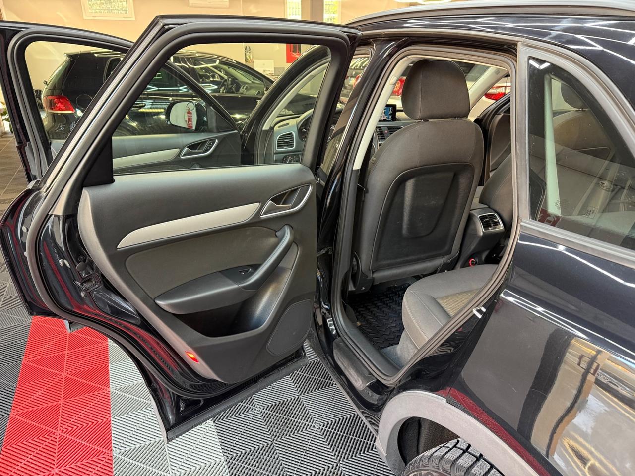 Audi Q3 2.0 TDI quattro TETTO - FABIANOAUTO