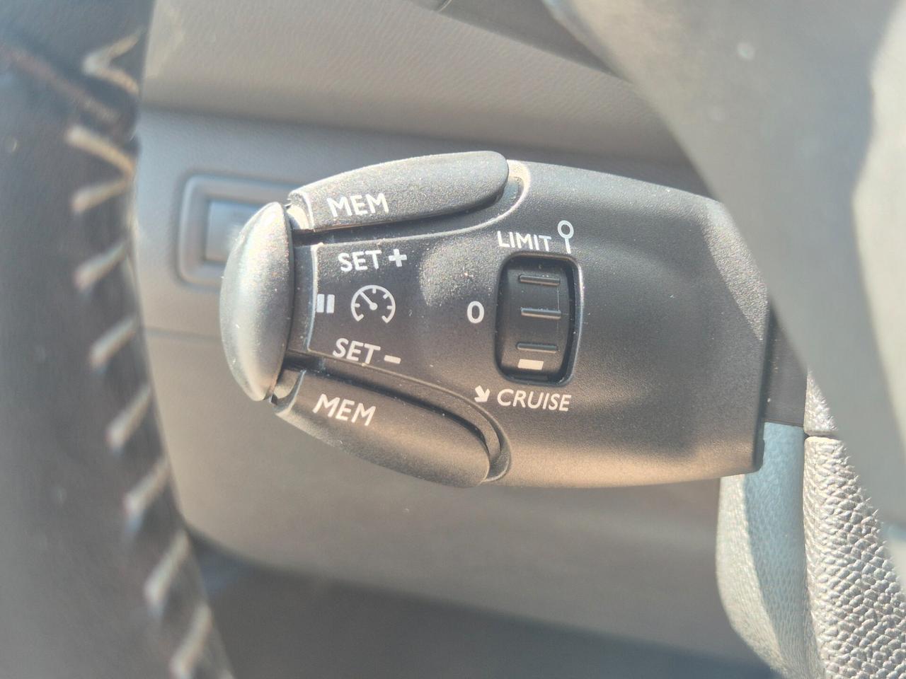 Peugeot 308 BlueHDi 120 S&S Allure