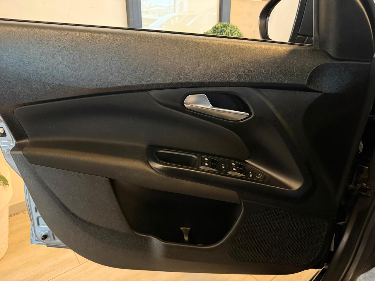 Fiat Tipo 1.6 Mjt S&S SW Lounge