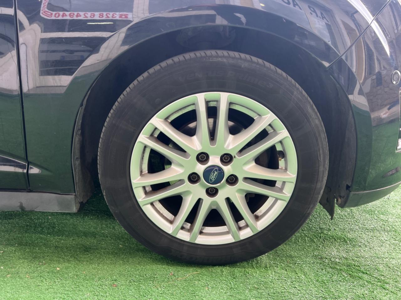 Ford C-Max 1.6 TDCi 115CV Titanium Business