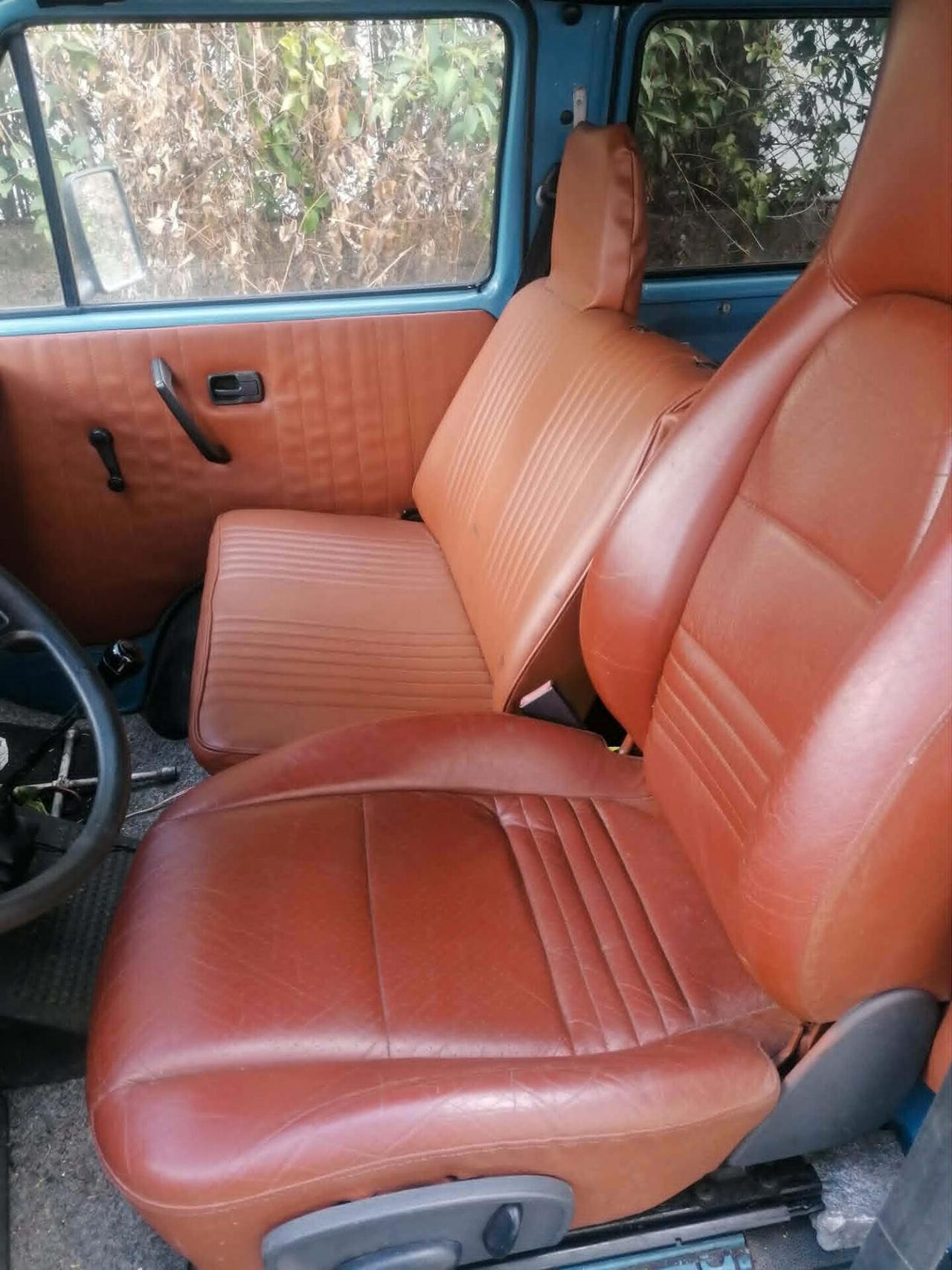 Volkswagen T3 6 Posti con cassone