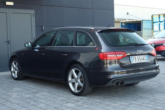 AUDI A4 Avant 2.0TDI s line quattro Stronic Advanced 4x4
