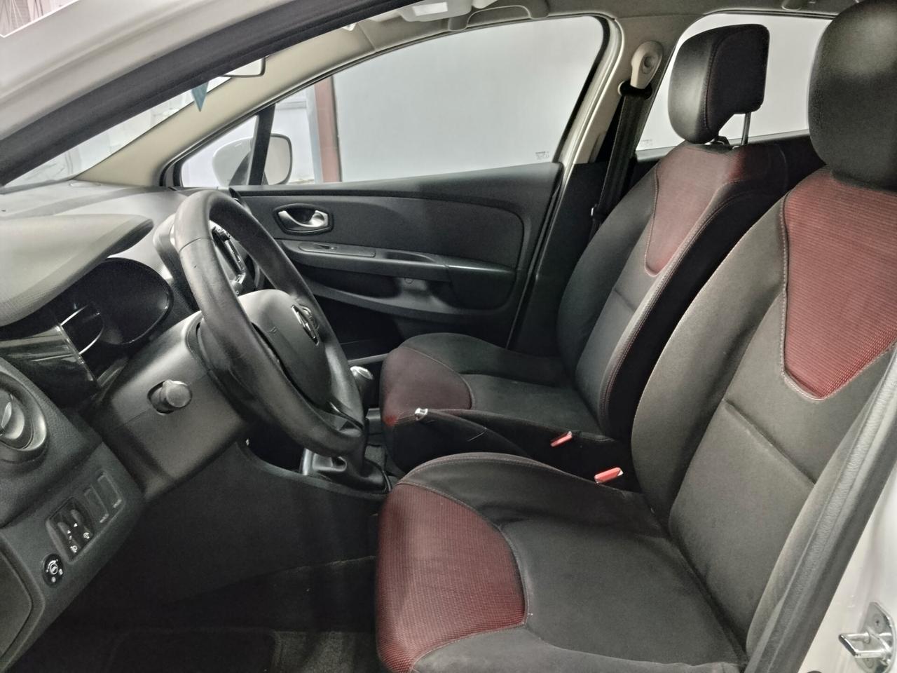 Renault Clio 1.2 Benz/ GPL 2015 CON GARANZIA