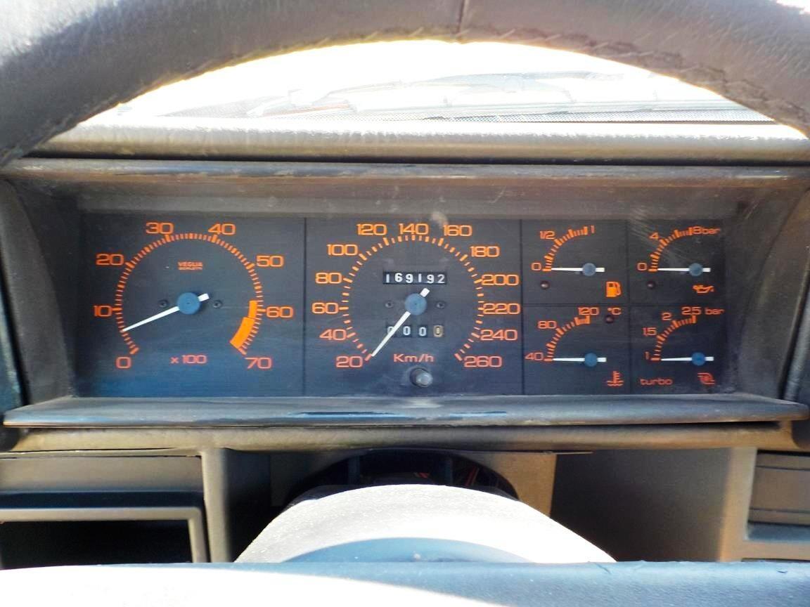 Alfa Romeo 75 1.8i turbo America